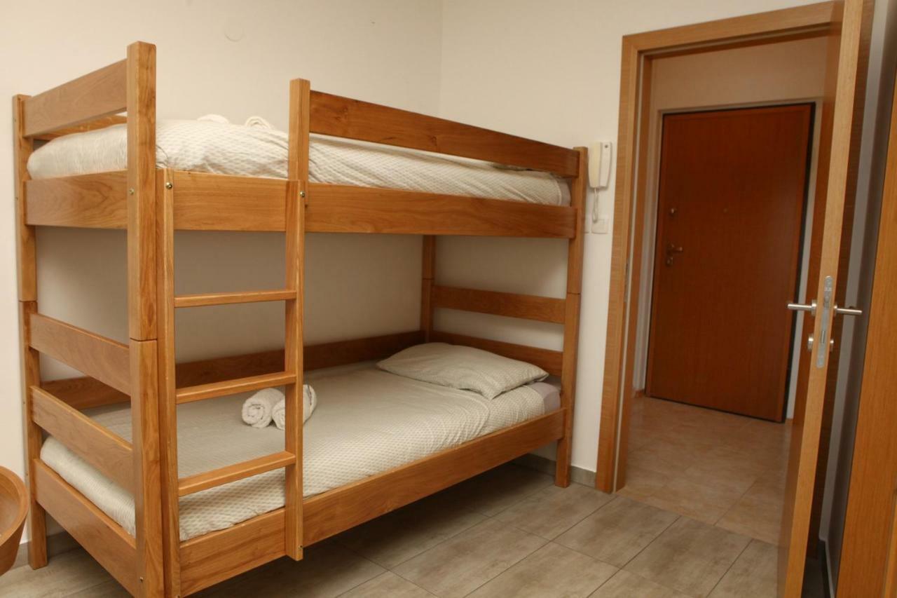 Trendy Apartment Izola Js Екстер'єр фото
