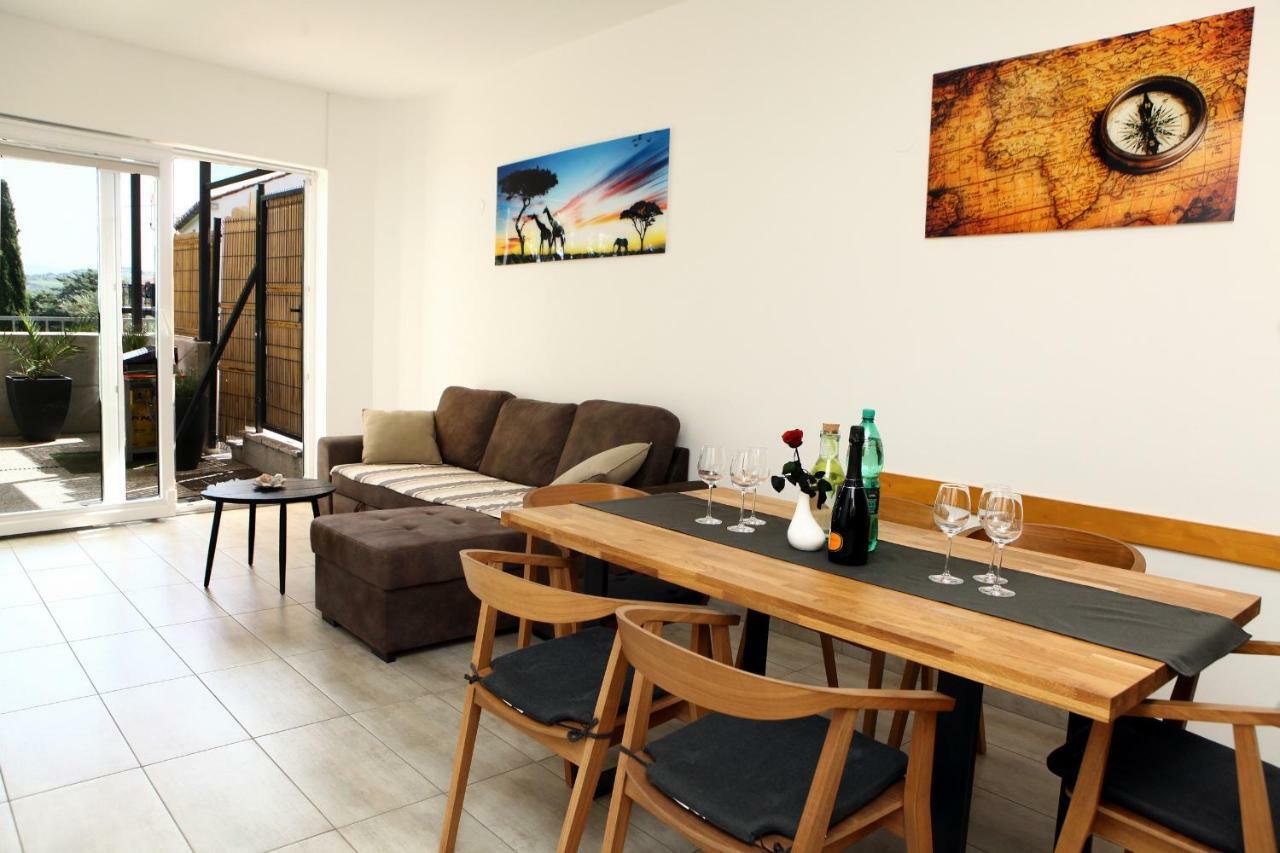Trendy Apartment Izola Js Екстер'єр фото